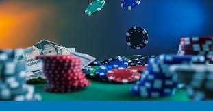 Ilustrasi pengguna menikmati hiburan mobile sports dan casino di morotogel